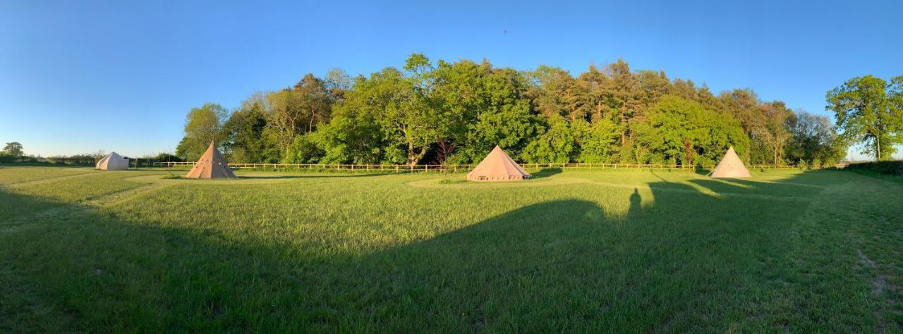 ホテル Ashcroft Glamping Dereham エクステリア 写真